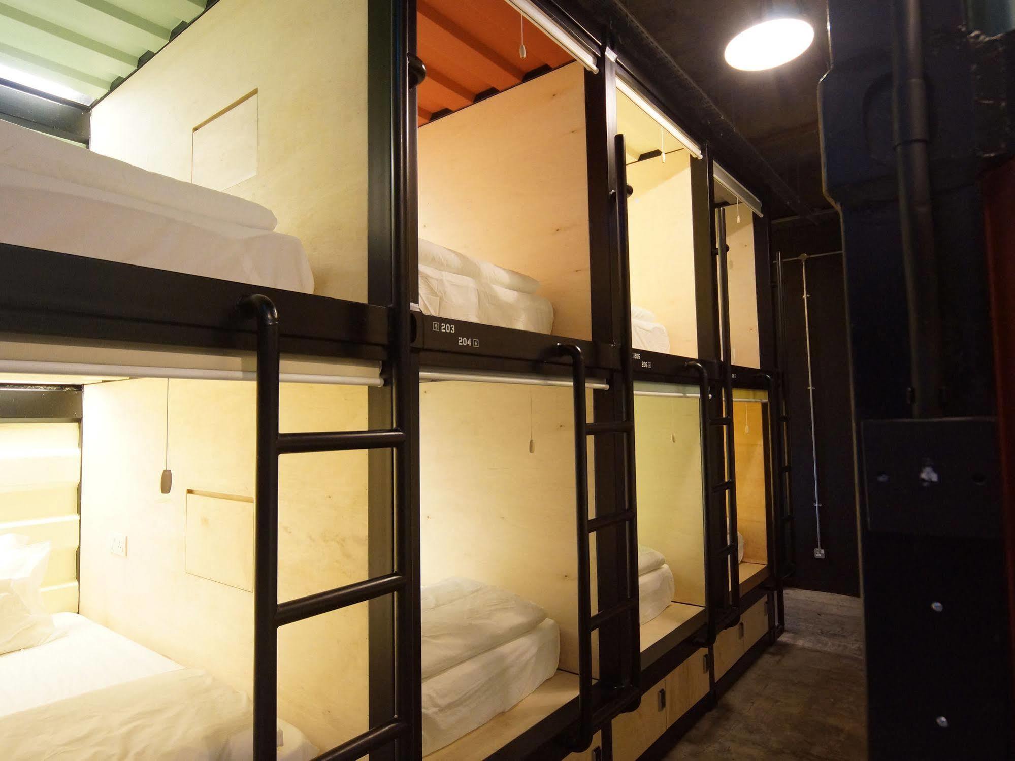Container Asrama *