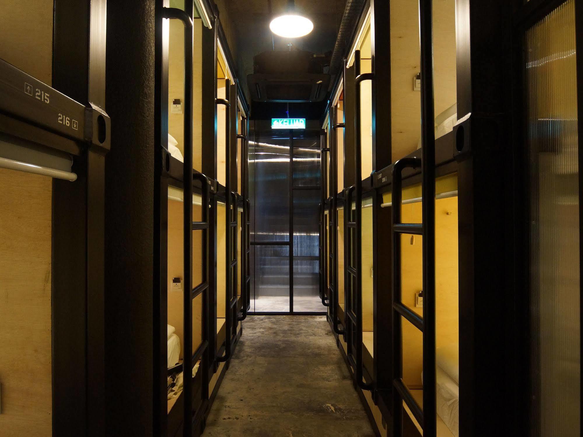 Container Asrama *